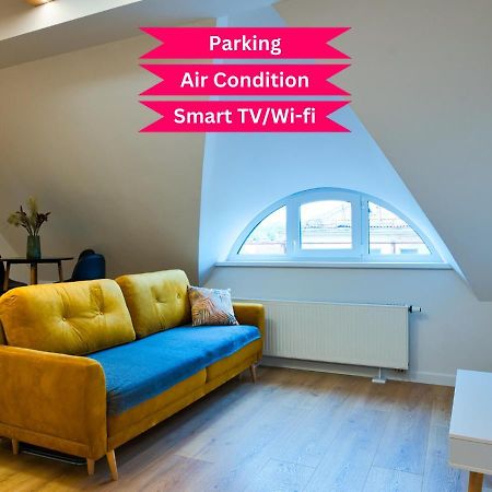 Cosy Studio In The City Center With Air Conditioneer! Klaipėda Exteriör bild