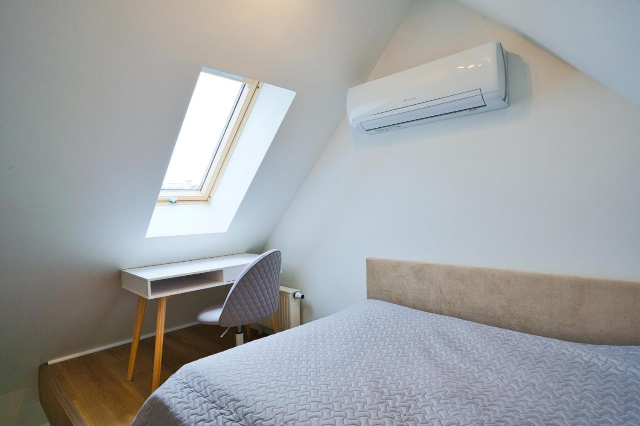 Cosy Studio In The City Center With Air Conditioneer! Klaipėda Exteriör bild